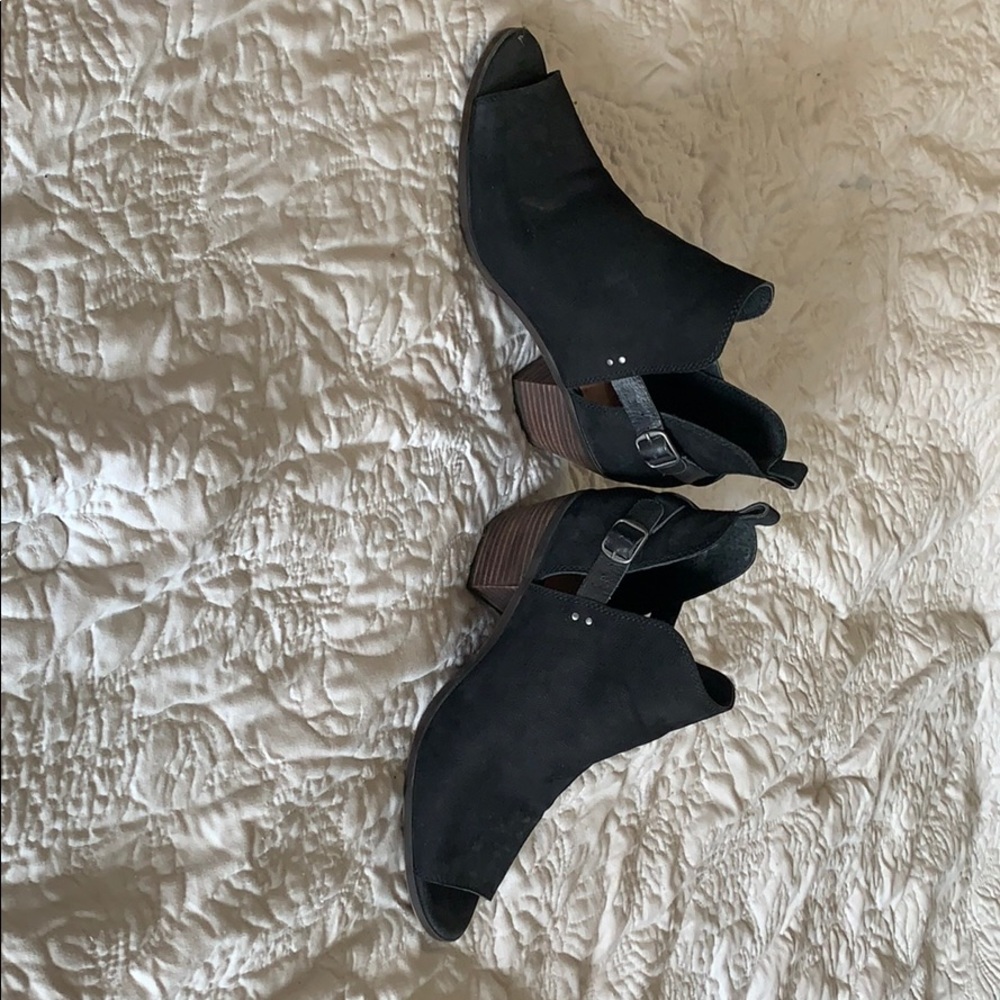 Lucky brand boots